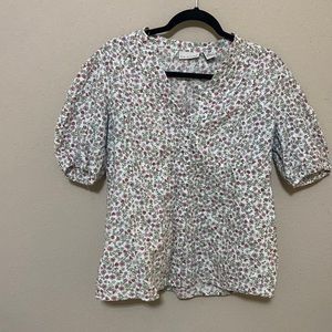 Kim Rogers Floral button down blouse